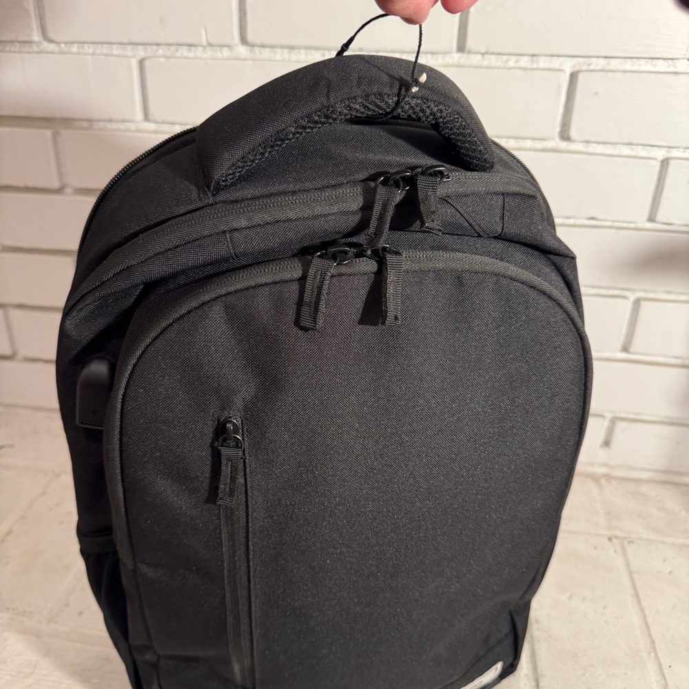 Solo New York Re Define Backpack, Black, Laptop Tote - Picture 2 of 16
